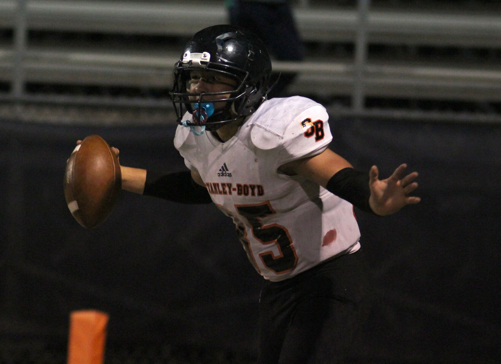 Stanley-Boyd football at Eau Claire Regis 10-6-22